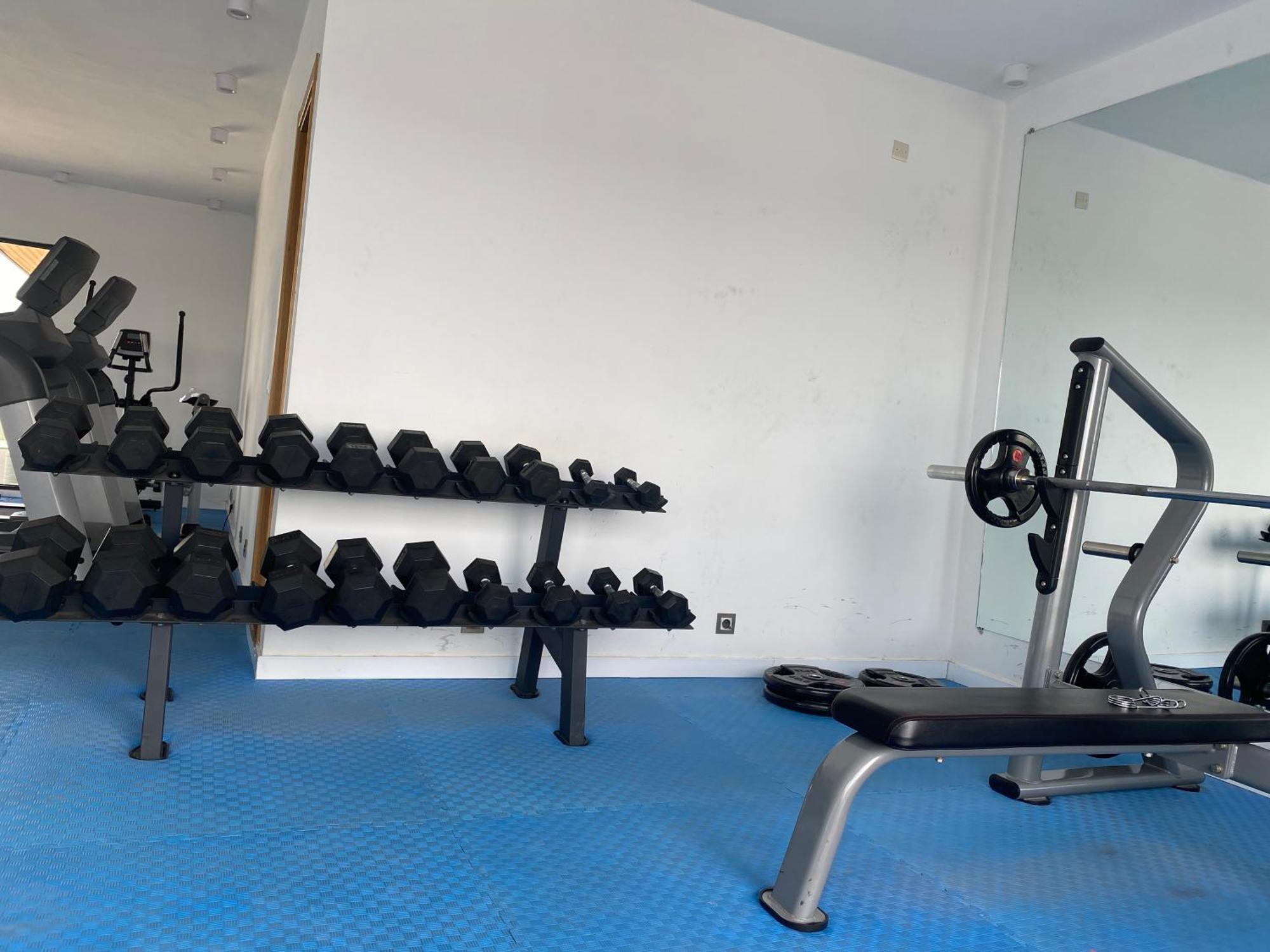 Cocon cozy standing with gym séjour chez hôte Dakar Bagian luar foto
